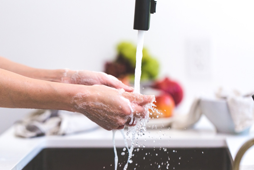 cooking-hands-handwashing-health-545013.jpg